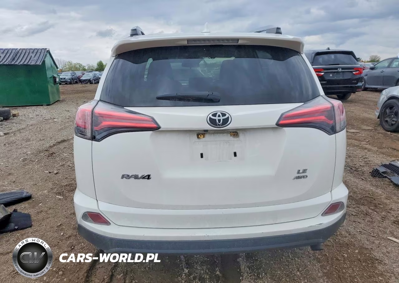 2018 Toyota Rav4 Le VIN:JTMBFREV5JJ746570 - 6