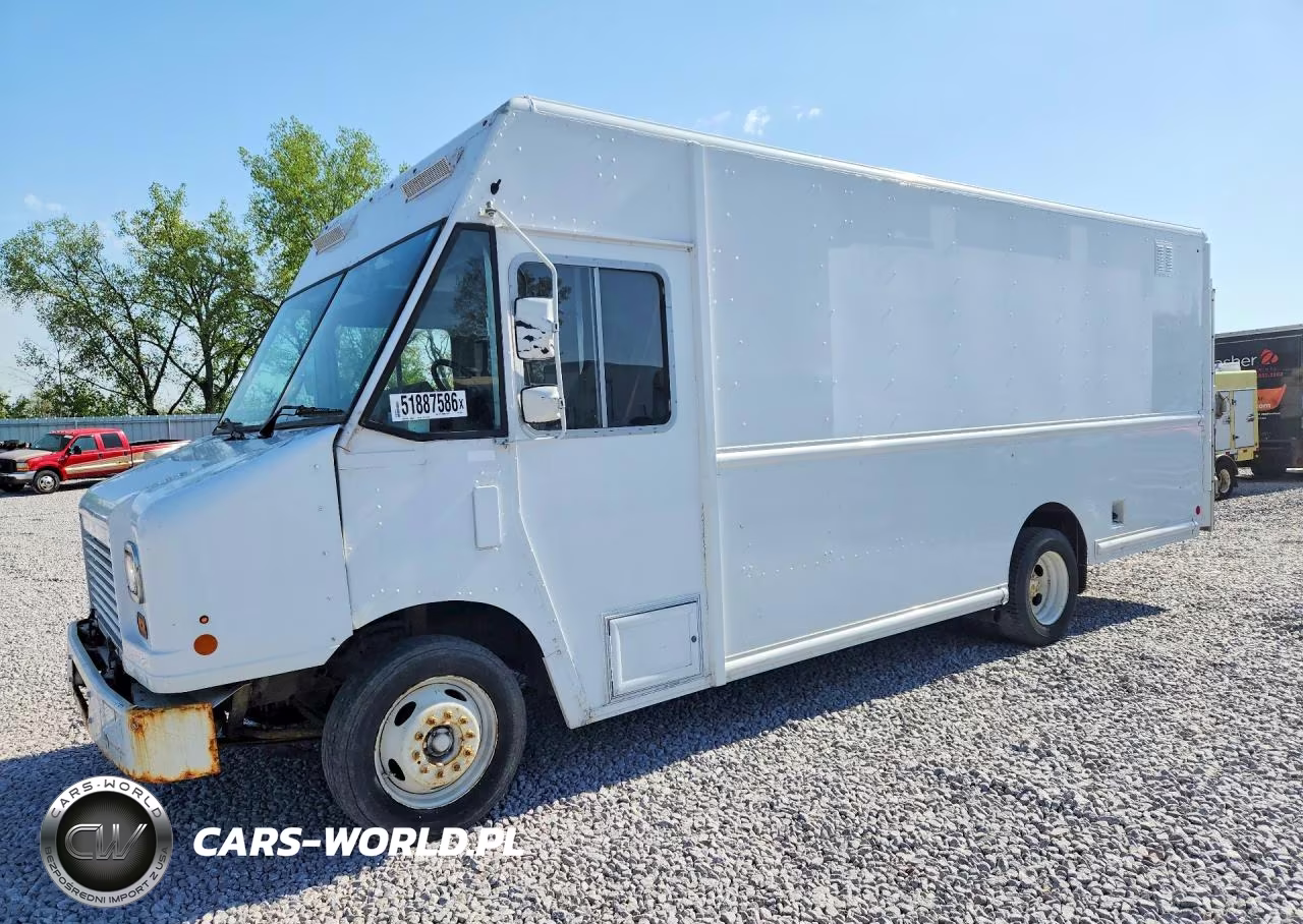 2015 Ford F59 Delivery Truck