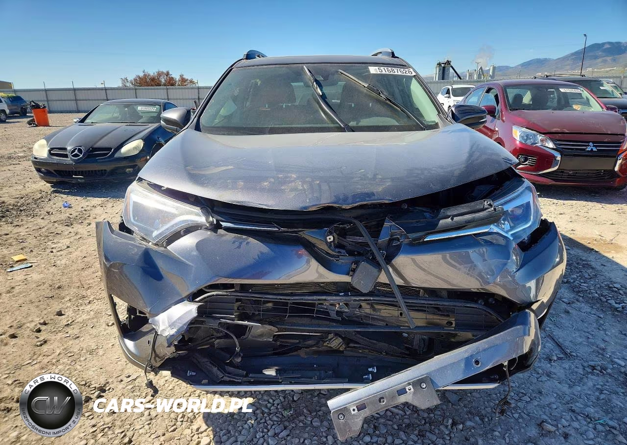 2018 Toyota Rav4 Hv Limited VIN:JTMDJREV6JD185818 - 5