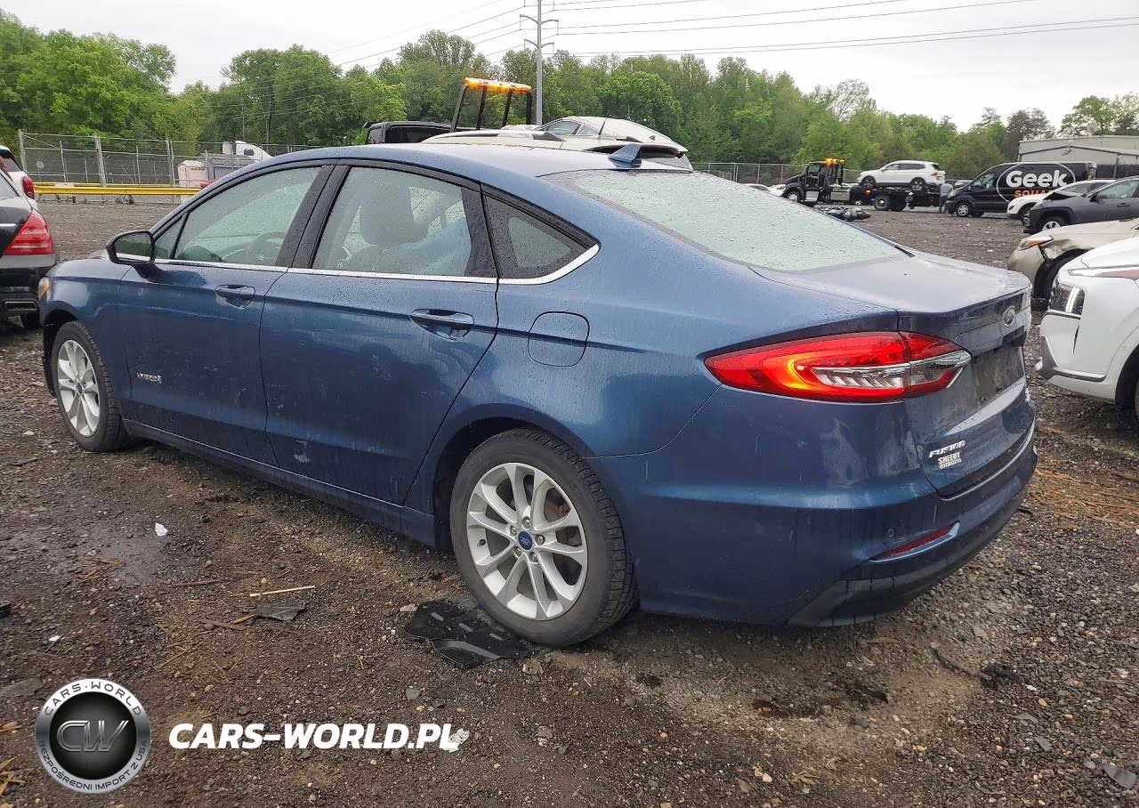 2019 Ford Fusion Se VIN:3FA6P0LU9KR162710 - 2