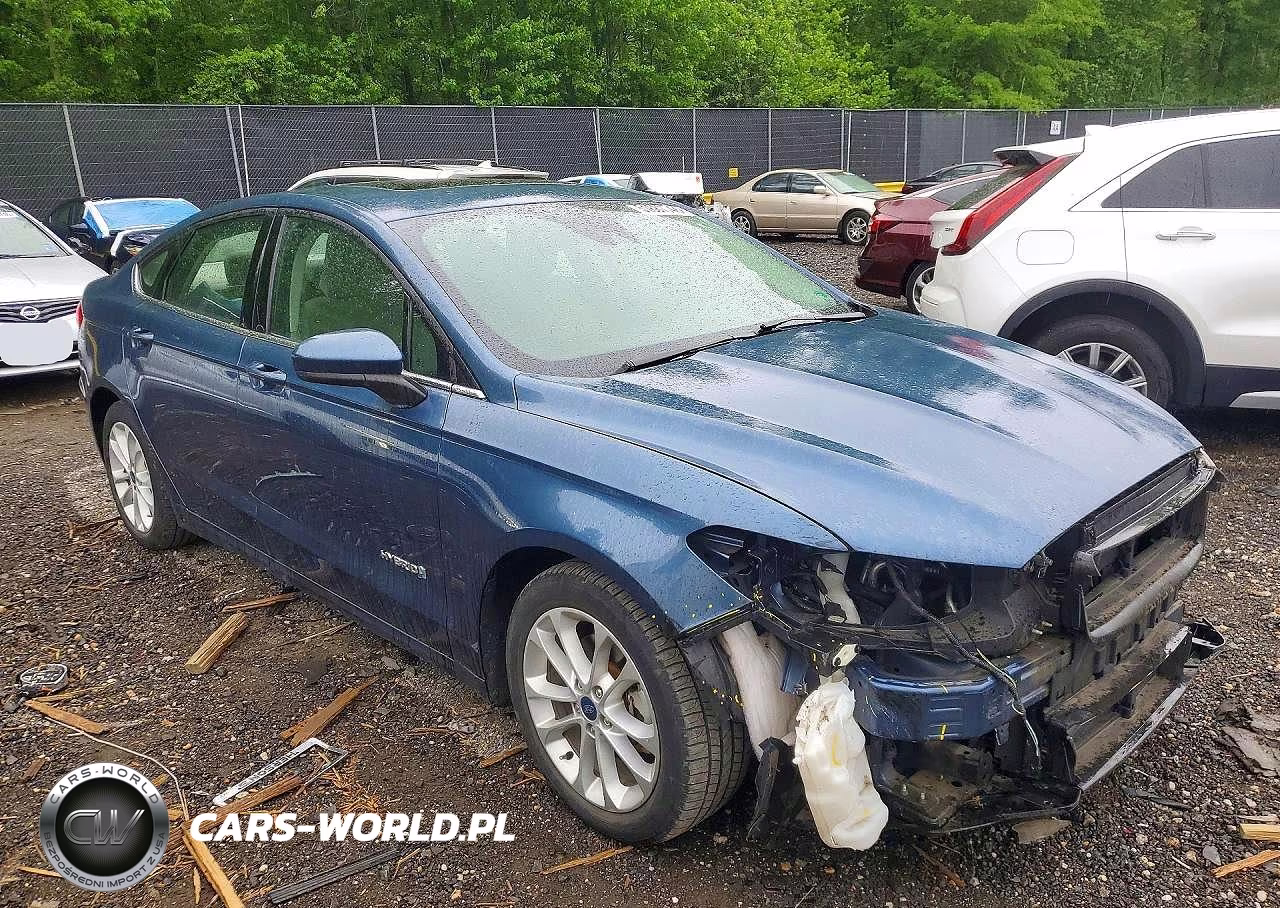 2019 Ford Fusion Se VIN:3FA6P0LU9KR162710 - 4
