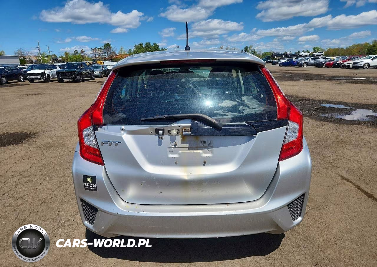 2015 Honda Fit Lx VIN:3HGGK5G5XFM764212 - 6