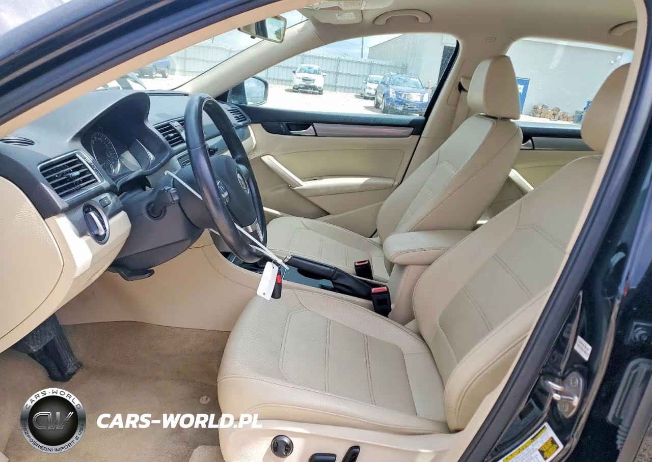 2015 Volkswagen Passat S VIN:1VWAS7A32FC118863 - 7