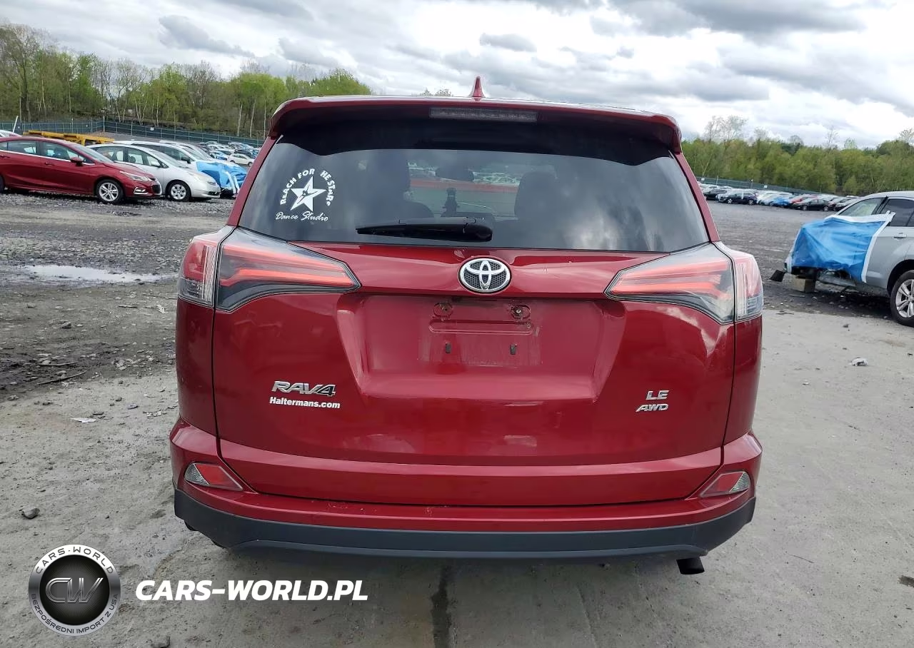 2018 Toyota Rav4 Le VIN:2T3BFREV8JW760982 - 6