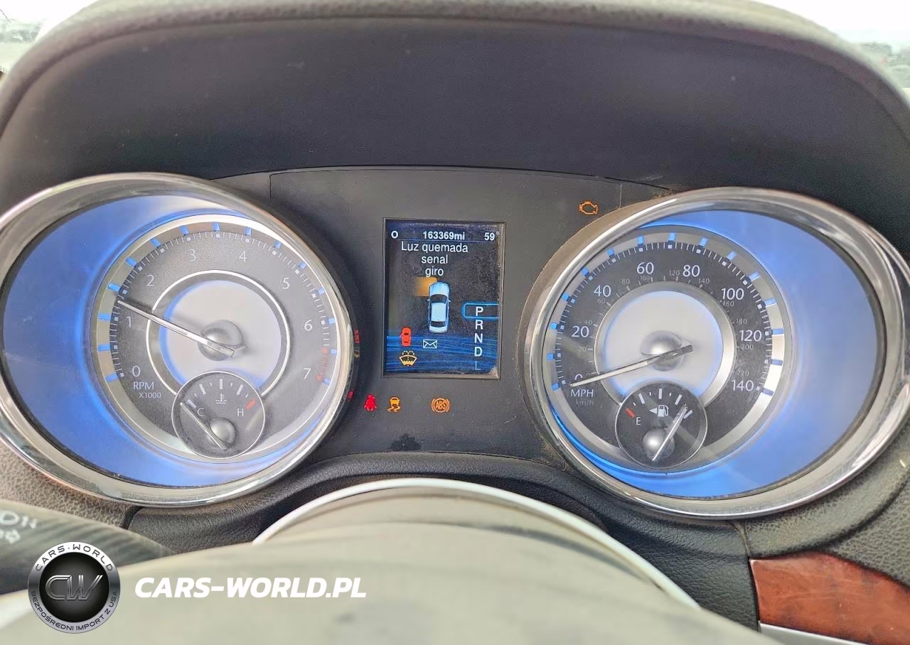 2014 Chrysler 300 VIN:2C3CCARG3EH120439 - 9
