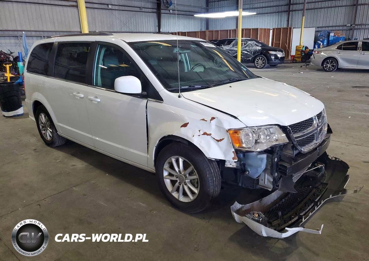 2018 Dodge Grand Caravan Sxt VIN:2C4RDGCG7JR325782 - 4