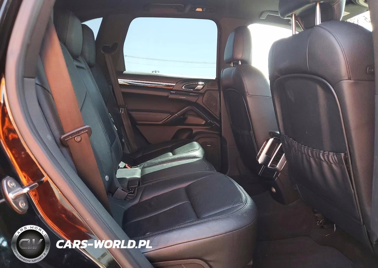 2014 Porsche Cayenne VIN:WP1AA2A21ELA91085 - 11