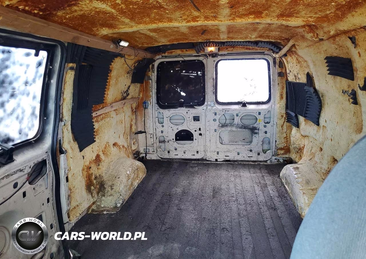 1994 Ford Econoline E250 Van VIN:1FTHE24H3RHC04435 - 11