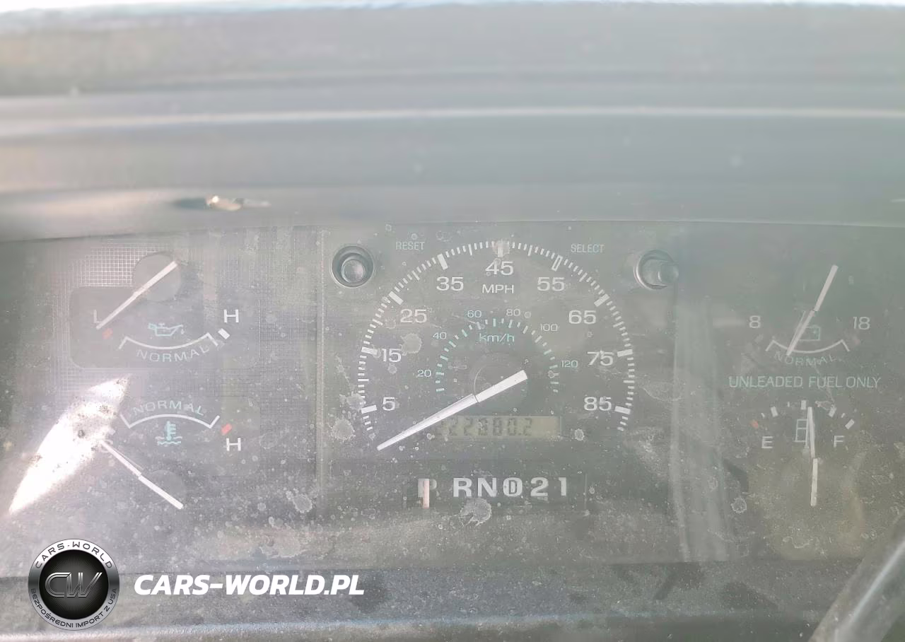 1994 Ford Econoline E250 Van VIN:1FTHE24H3RHC04435 - 9