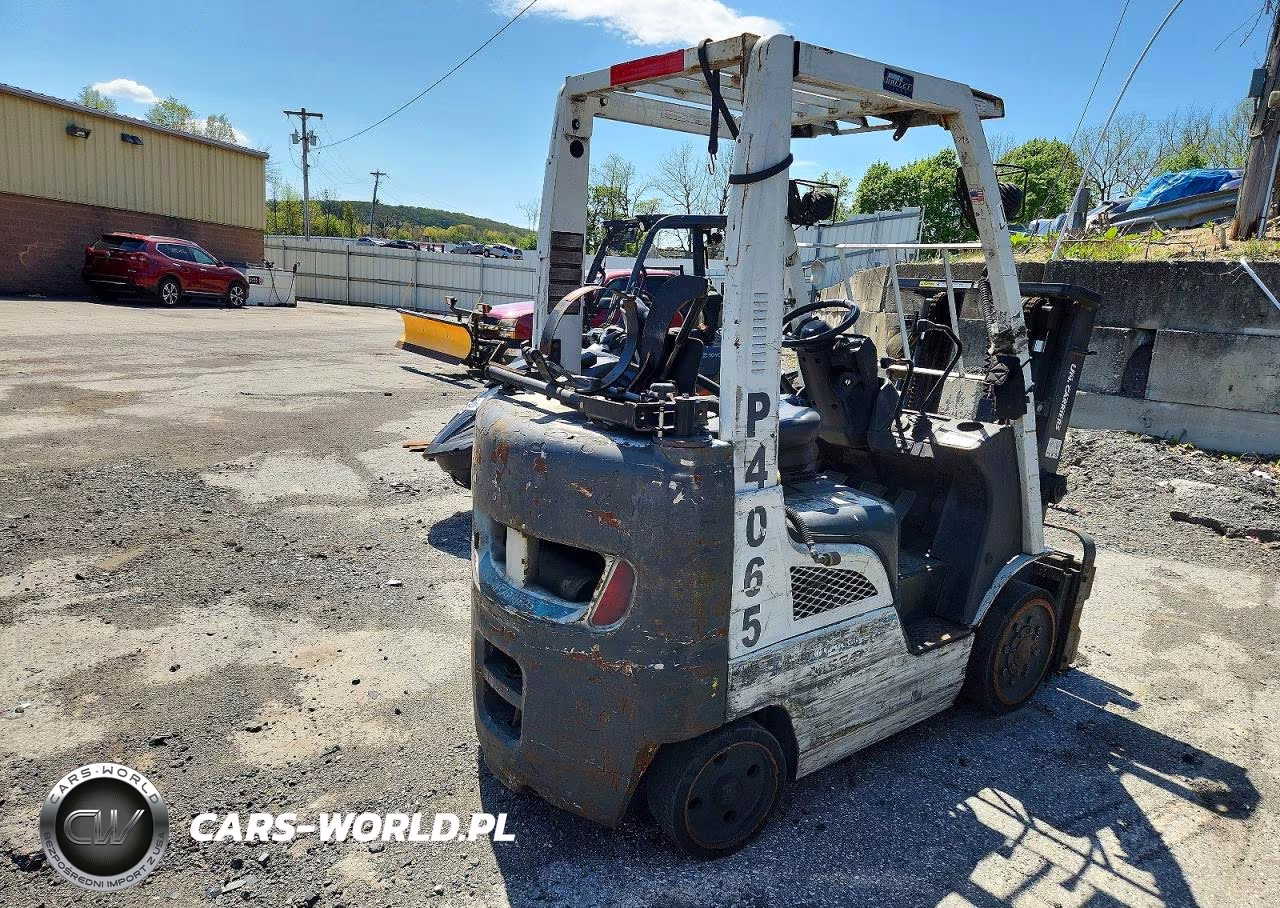 2015 Unicariers Forklift VIN:CP1F29W7098 - 4