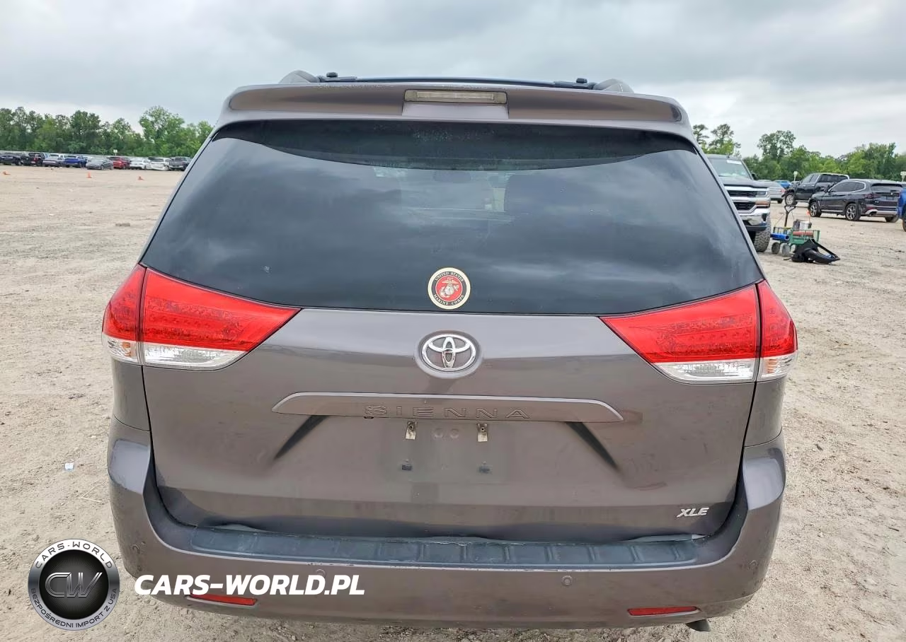 2013 Toyota Sienna Xle 8-Passenger VIN:5TDYK3DCXDS288521 - 6