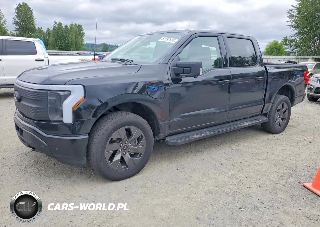 2024 Ford F150 Lightning Xlt