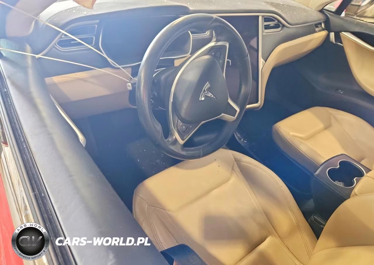 2015 Tesla Model S VIN:5YJSA1E22FF114758 - 8
