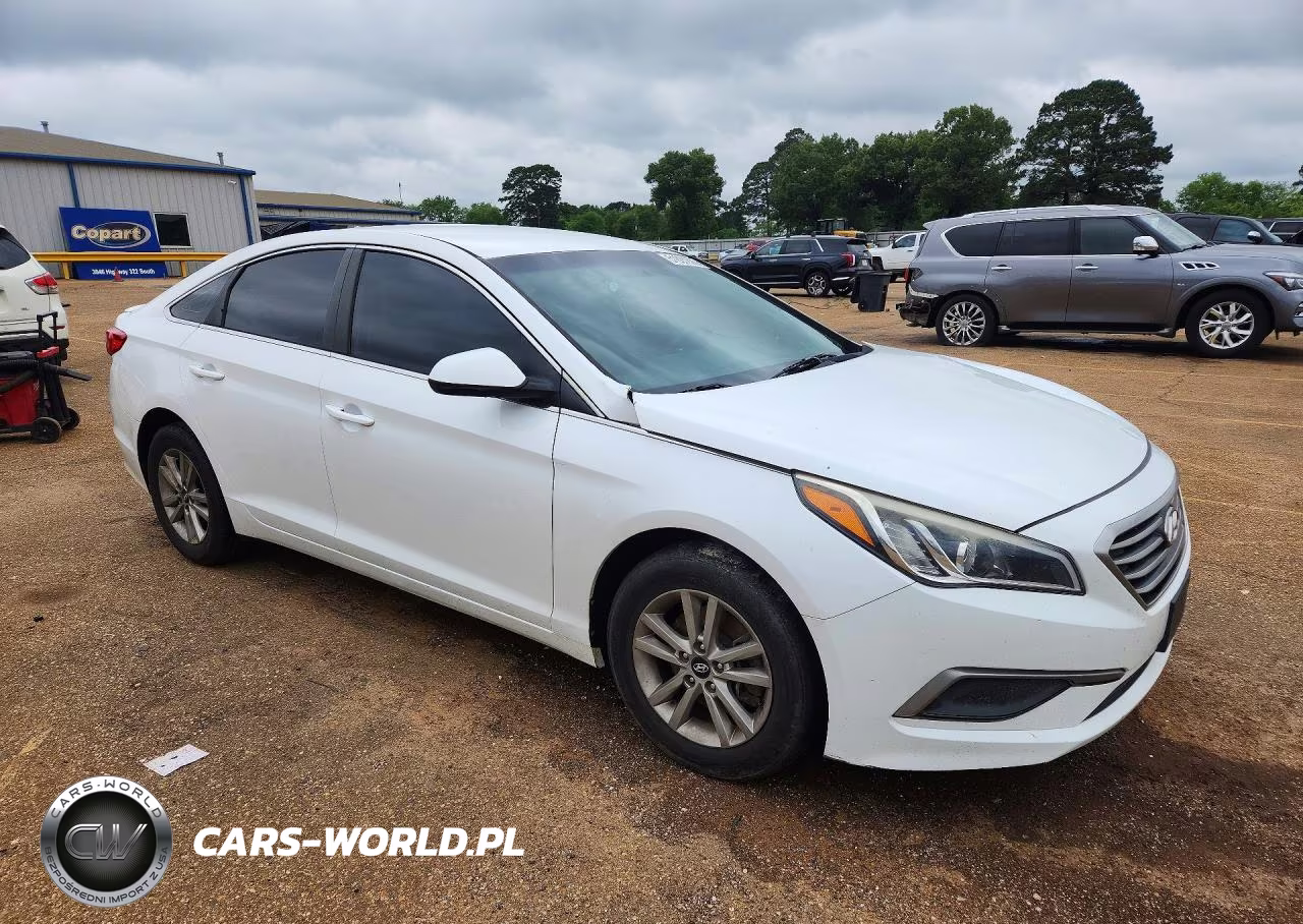 2016 Hyundai Sonata Se VIN:5NPE24AF4GH285017 - 4