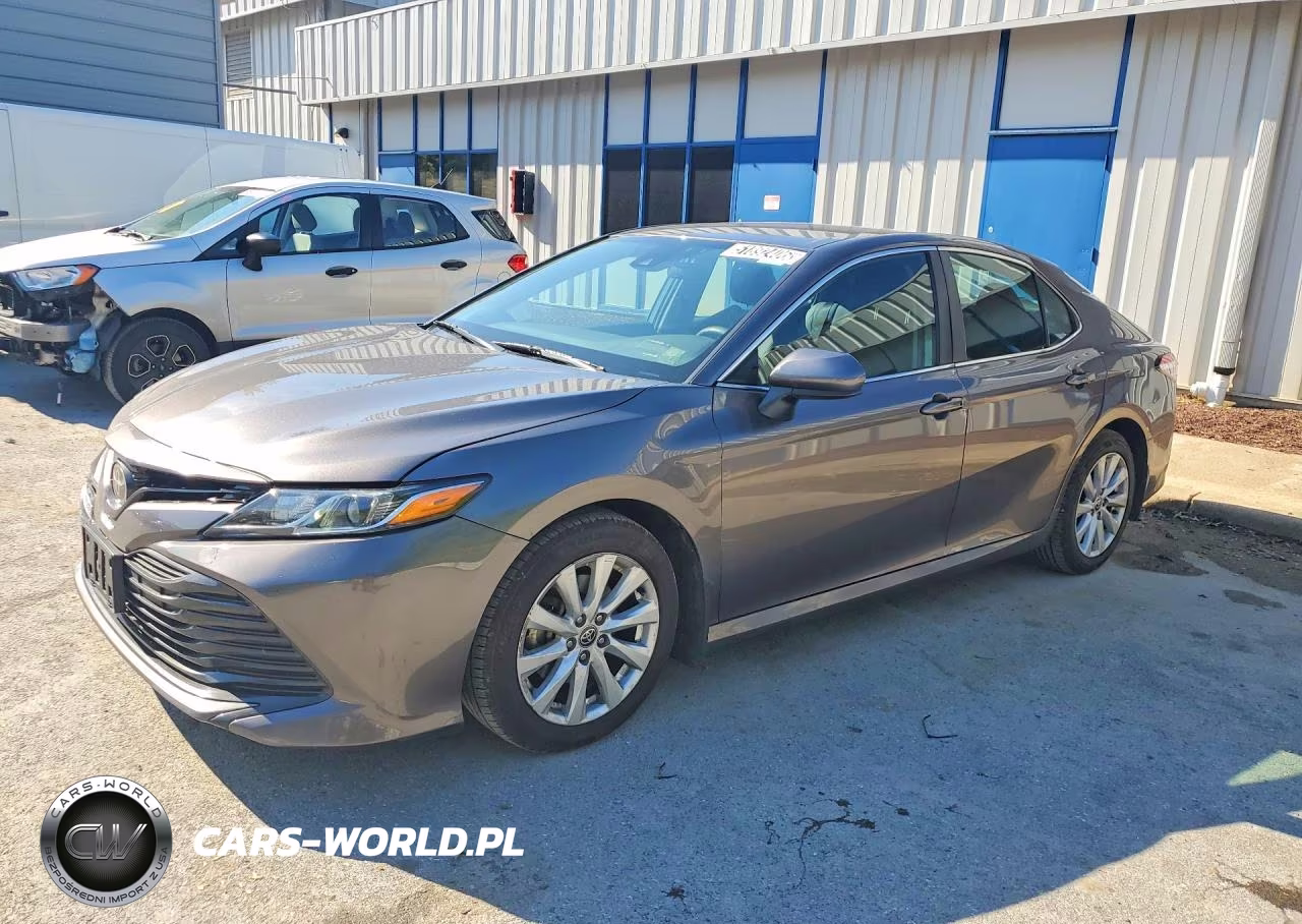 2020 Toyota Camry Le