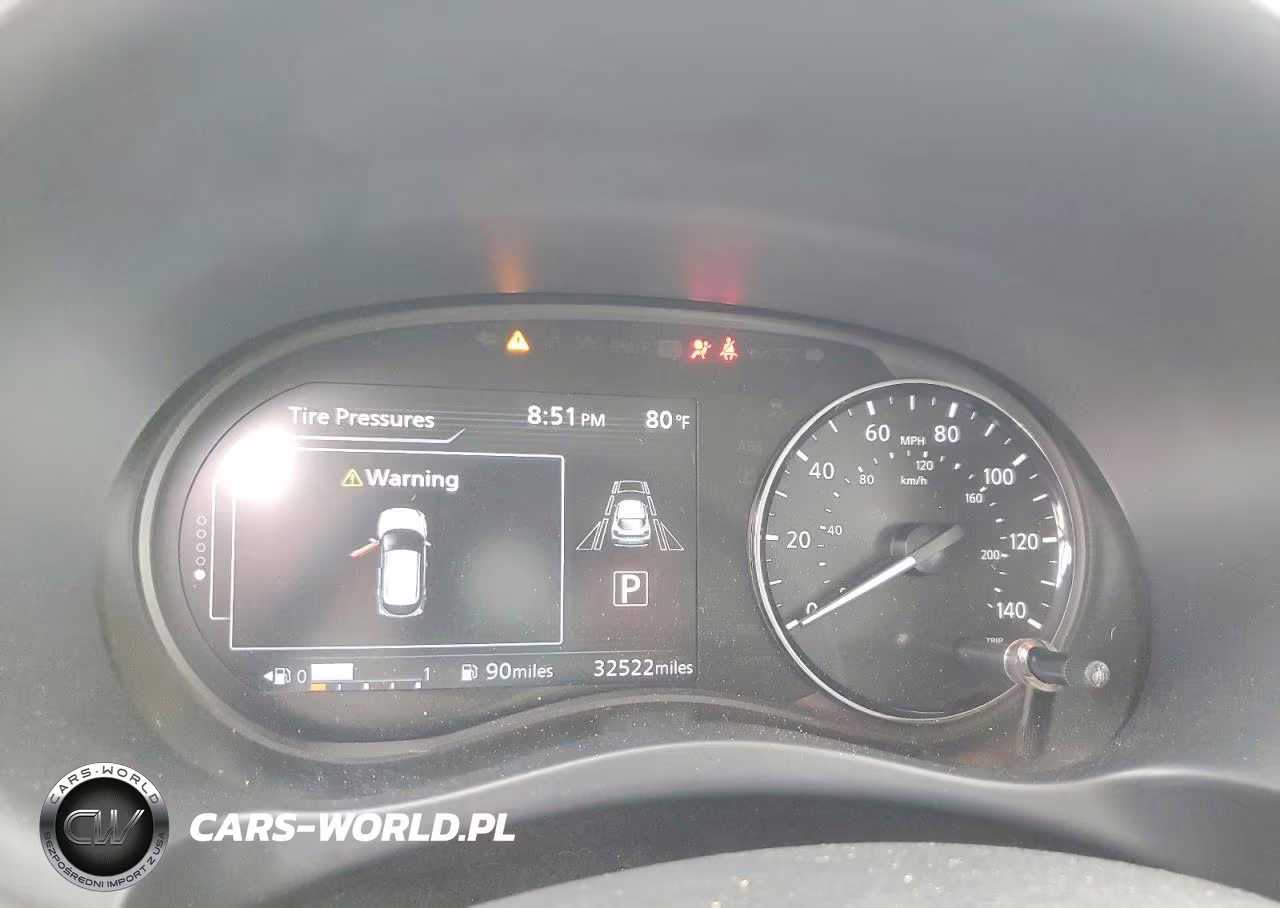 2024 Nissan Kicks Sr VIN:3N1CP5DVXRL499596 - 9