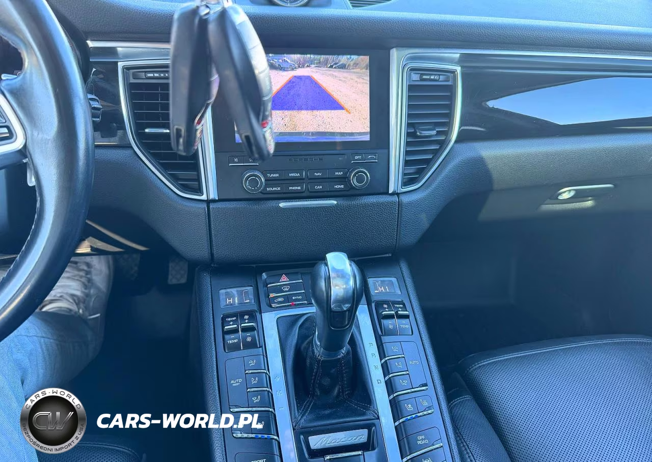 2018 Porsche Macan S VIN:WP1AB2A50JLB34798 - 11