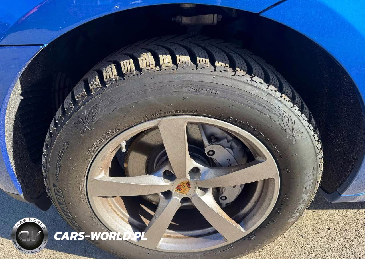 2018 Porsche Macan S VIN:WP1AB2A50JLB34798 - 13