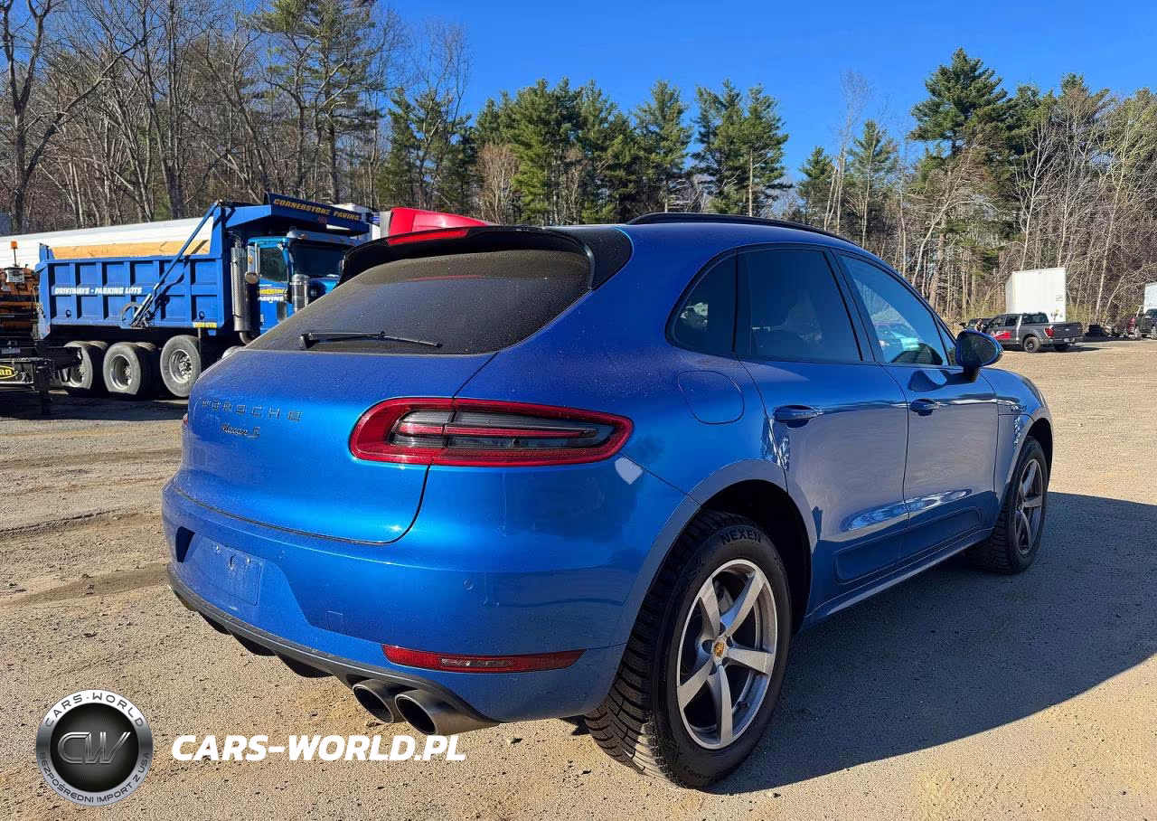 2018 Porsche Macan S VIN:WP1AB2A50JLB34798 - 4