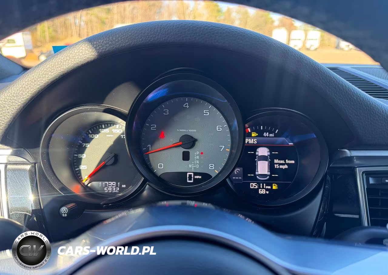 2018 Porsche Macan S VIN:WP1AB2A50JLB34798 - 8