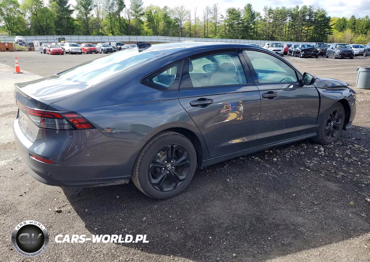 2025 Honda Accord Se VIN:1HGCY1F4XSA048139 - 3