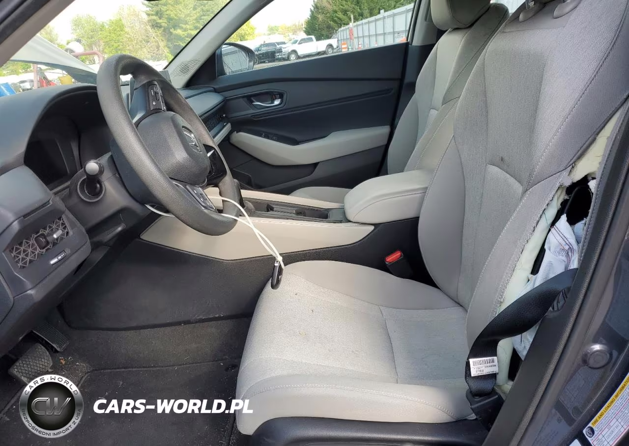 2025 Honda Accord Se VIN:1HGCY1F4XSA048139 - 7