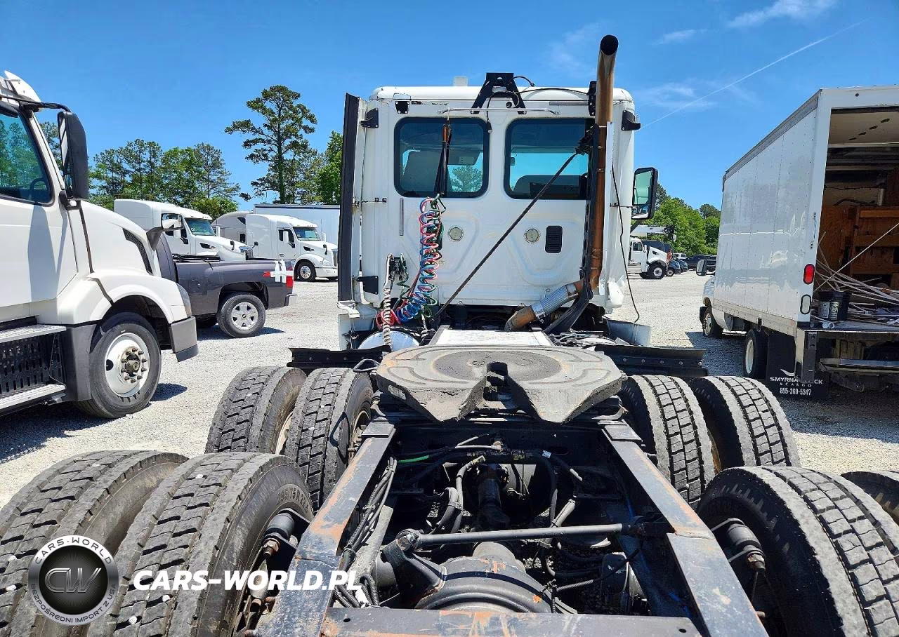 2014 Freightliner Cascadia Semi Truck VIN:3AKJGBDV8ESFZ2108 - 6