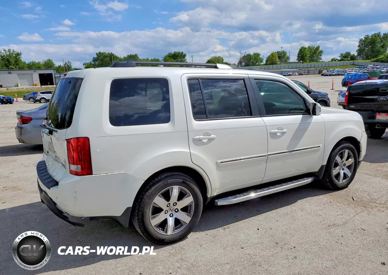 2014 Honda Pilot Touring VIN:5FNYF4H95EB024489 - 3