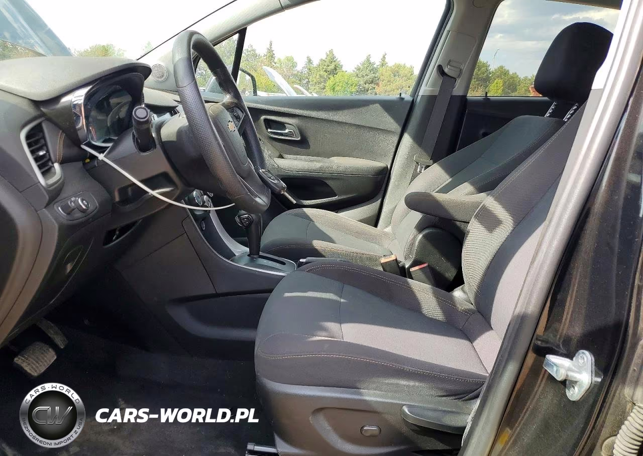 2019 Chevrolet Trax Ls VIN:3GNCJKSB5KL387565 - 7