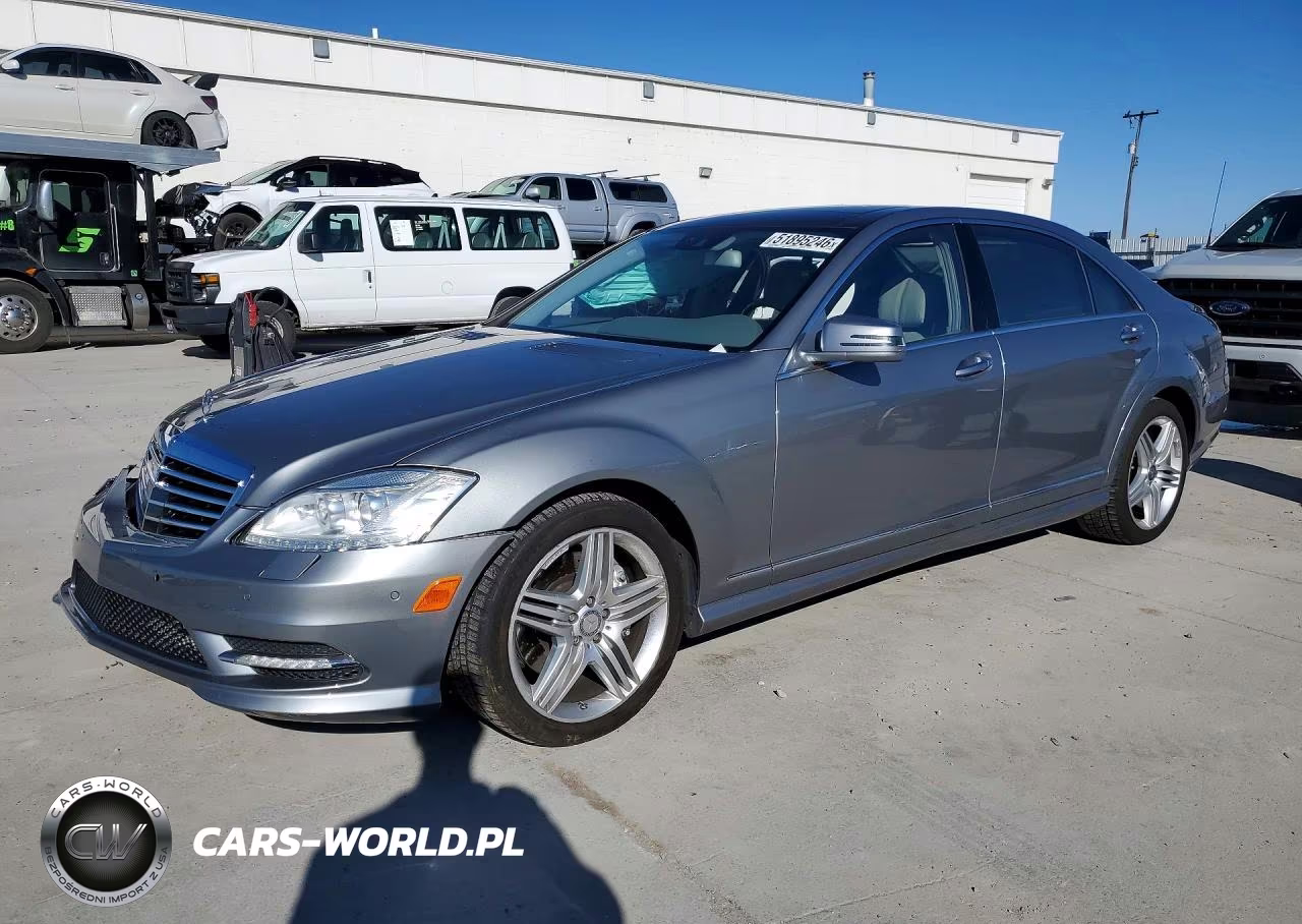2013 Mercedes-Benz S 550 4Matic