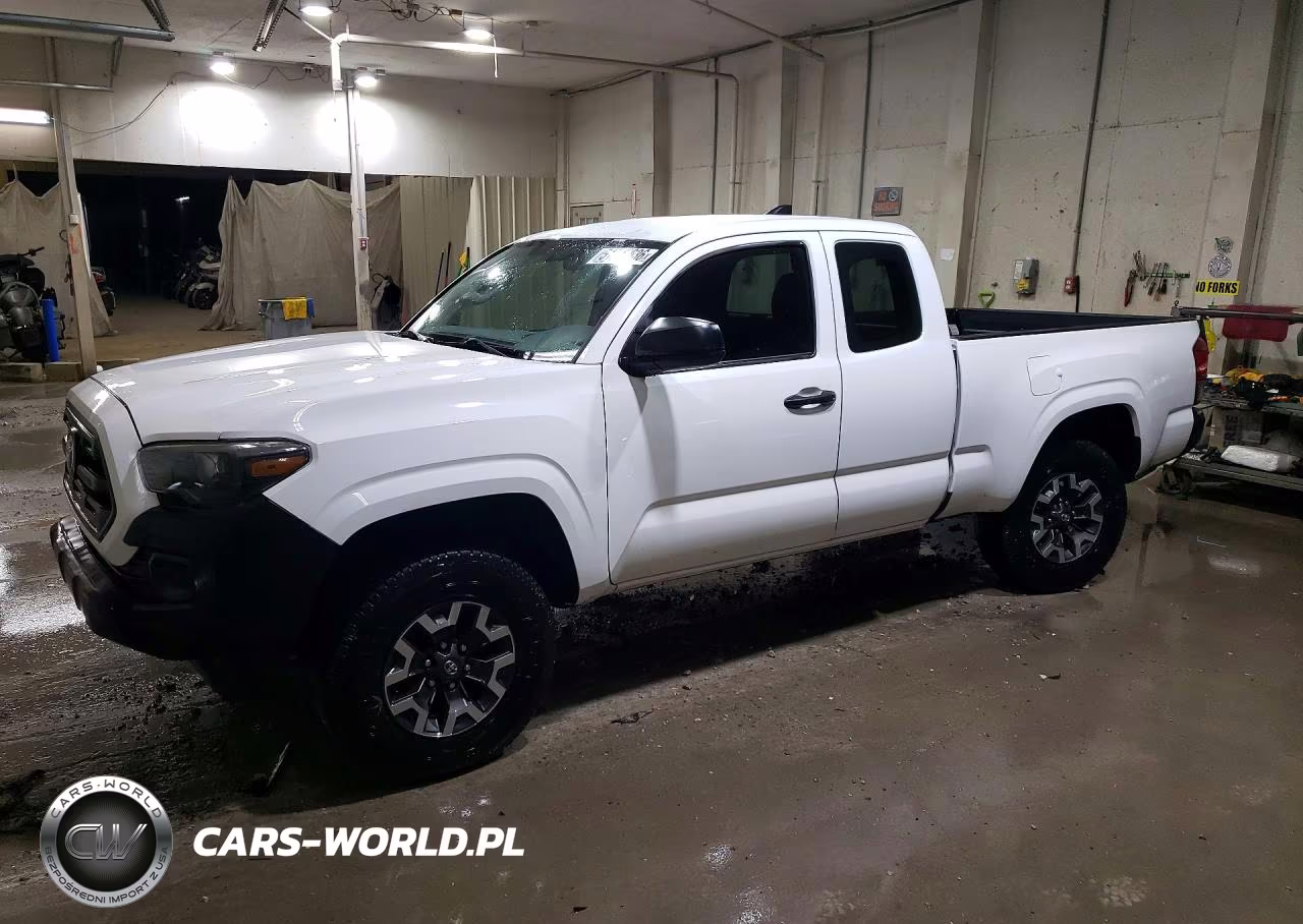 2017 Toyota Tacoma Sr