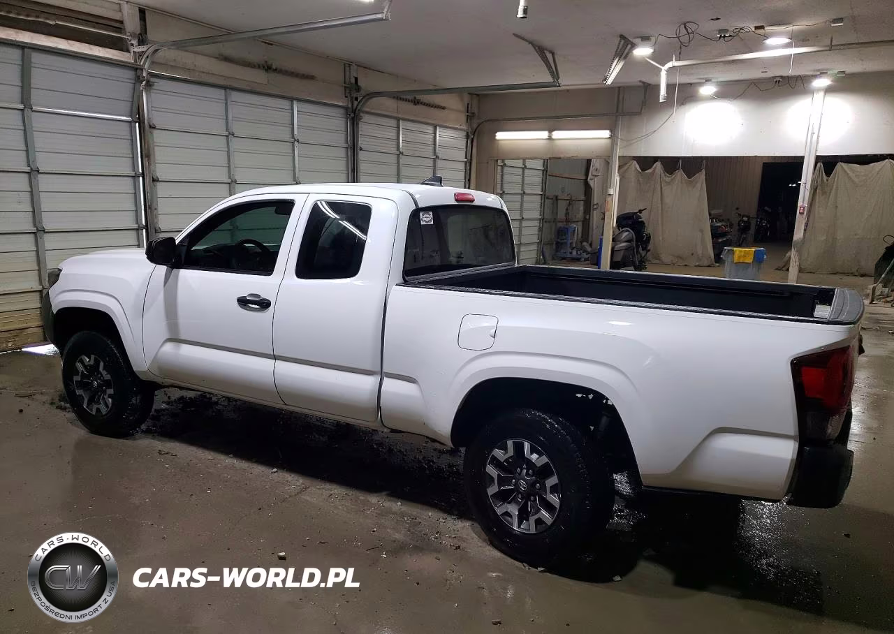 2017 Toyota Tacoma Sr VIN:5TFRX5GNXHX093663 - 2