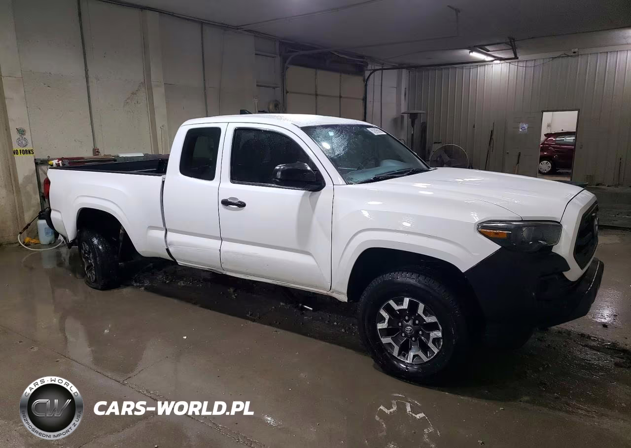 2017 Toyota Tacoma Sr VIN:5TFRX5GNXHX093663 - 4