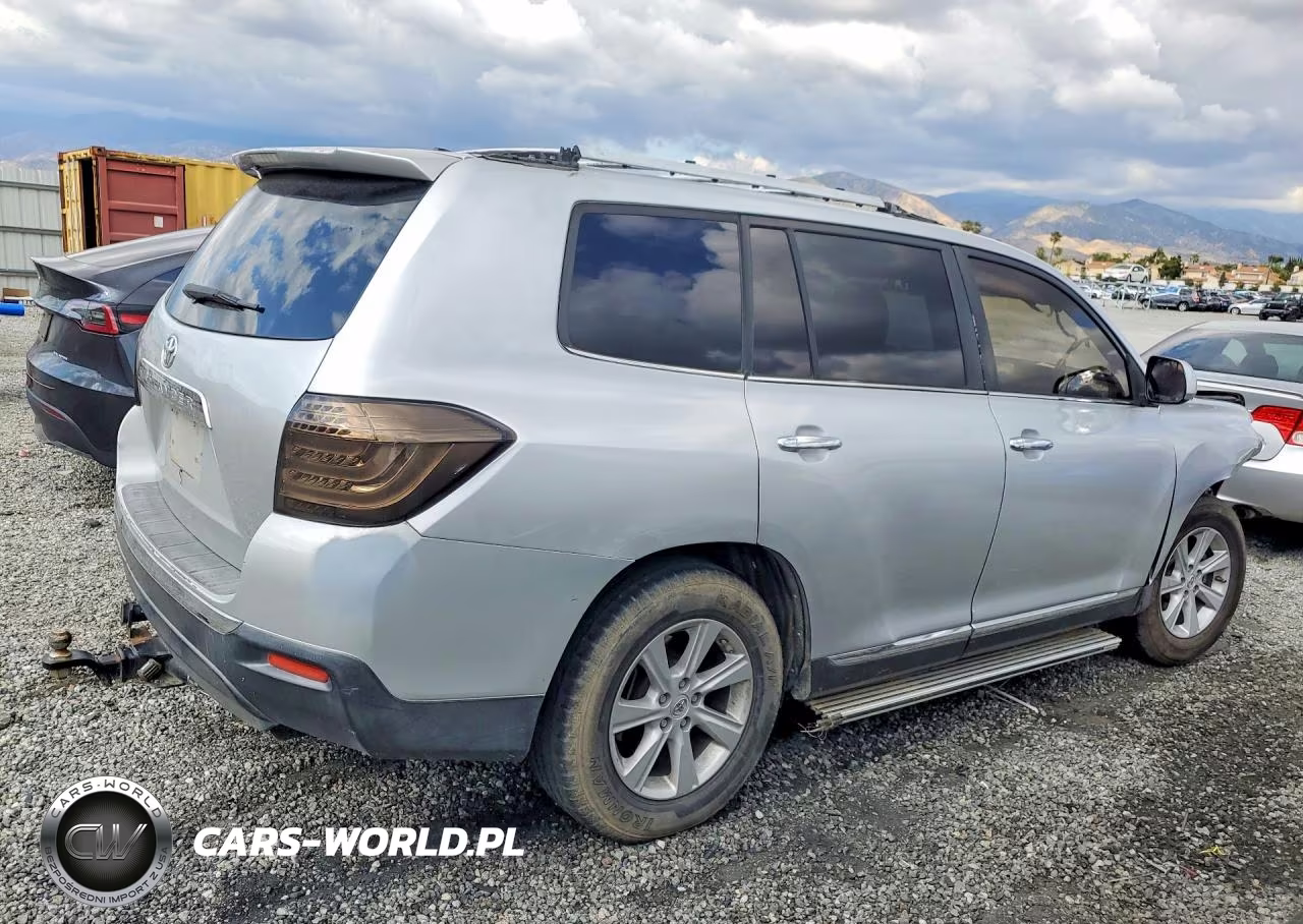 2012 Toyota Highlander Base VIN:5TDZA3EH2CS022006 - 3