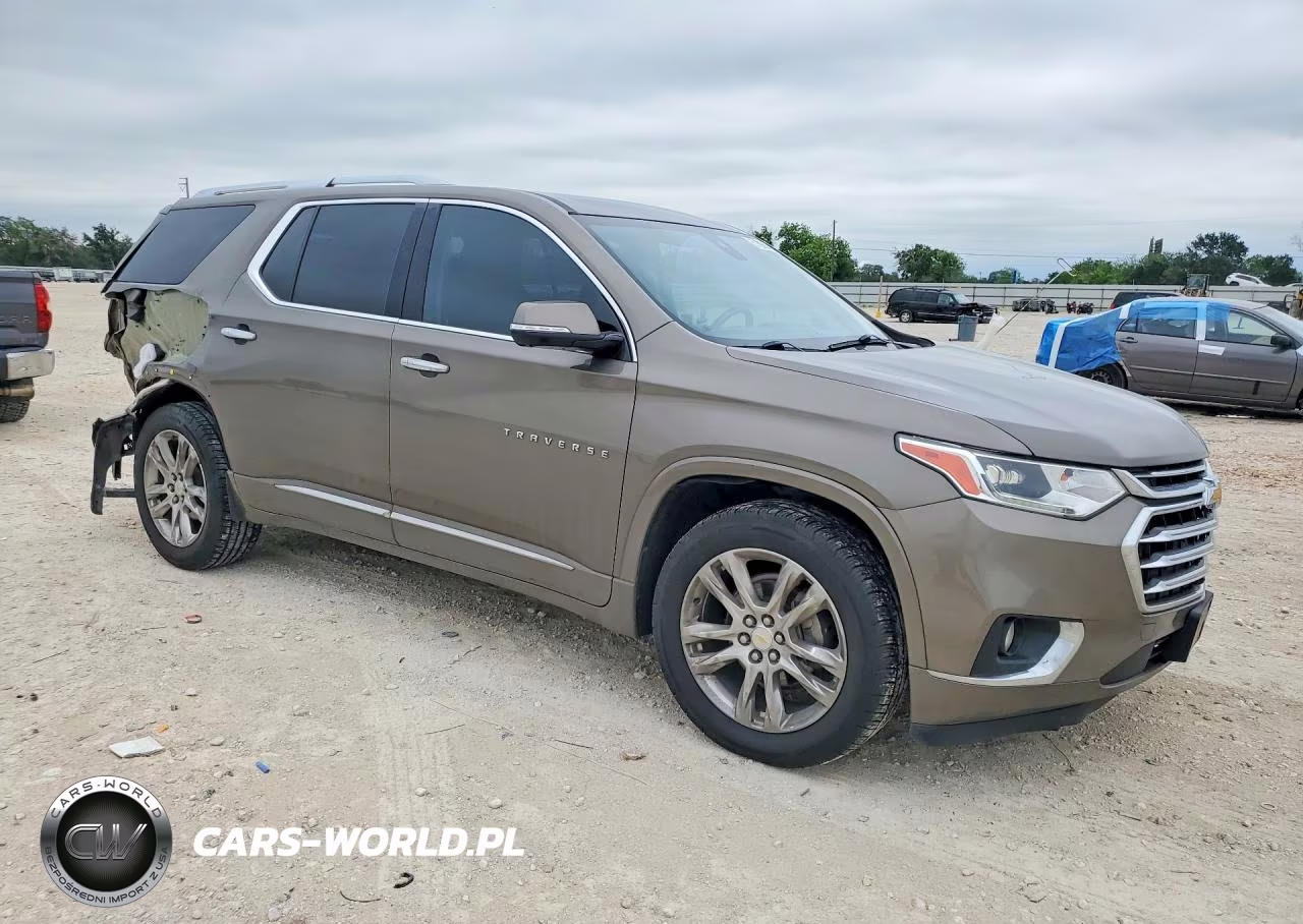 2020 Chev Traverse High Country VIN:1GNEVNKW6LJ100289 - 4