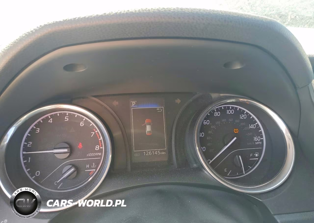 2020 Toyota Camry Le VIN:4T1C11AK6LU913709 - 9
