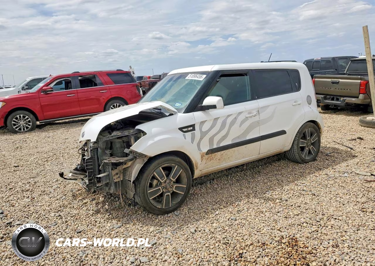 2011 Kia Soul +