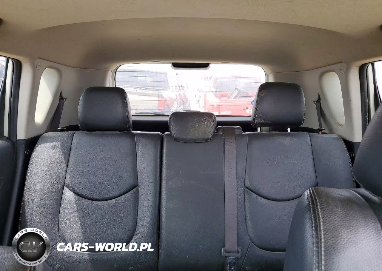 2011 Kia Soul + VIN:KNDJT2A27B7727119 - 10