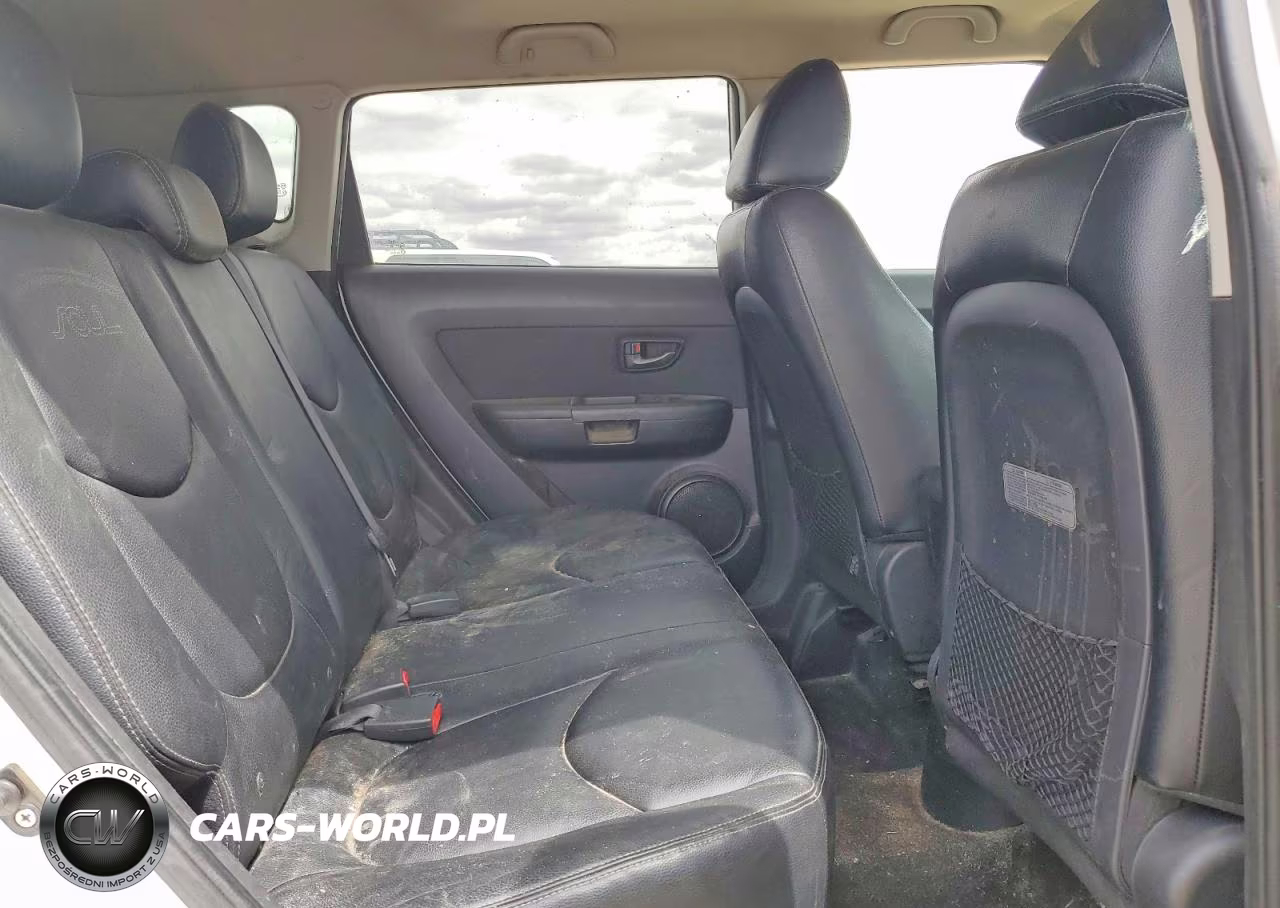 2011 Kia Soul + VIN:KNDJT2A27B7727119 - 11