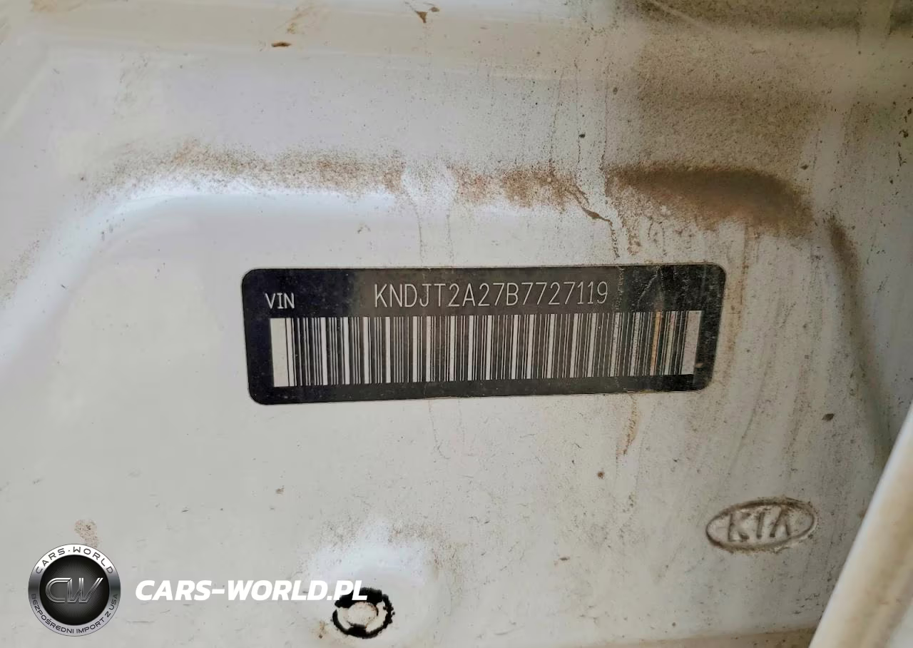 2011 Kia Soul + VIN:KNDJT2A27B7727119 - 14