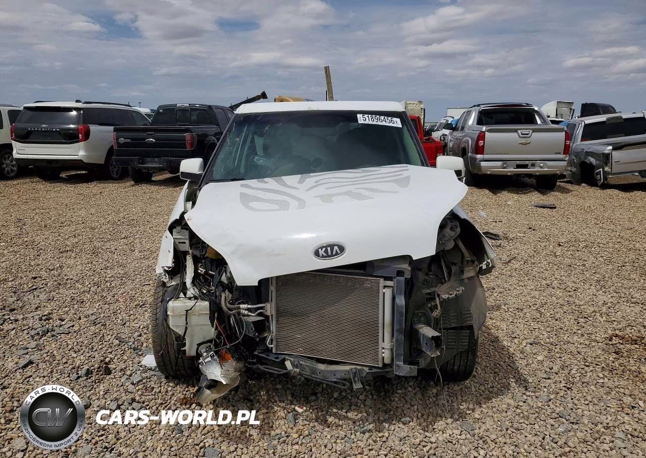 2011 Kia Soul + VIN:KNDJT2A27B7727119 - 5
