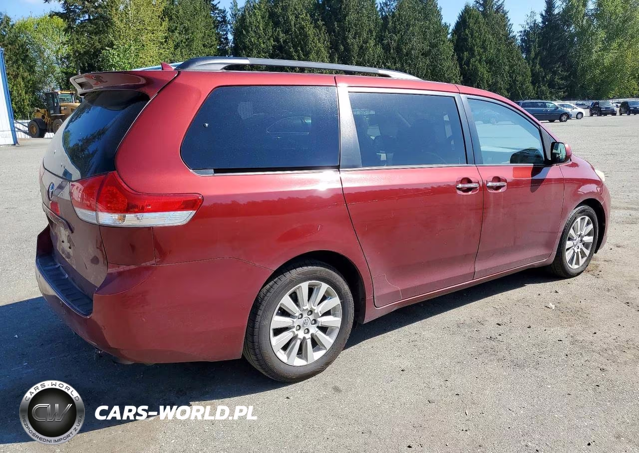 2014 Toyota Sienna Xle 7-Passenger VIN:5TDDK3DC0ES083581 - 3