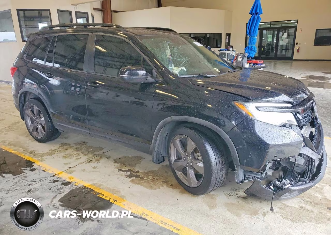 2020 Honda Passport Touring VIN:5FNYF7H92LB004991 - 4