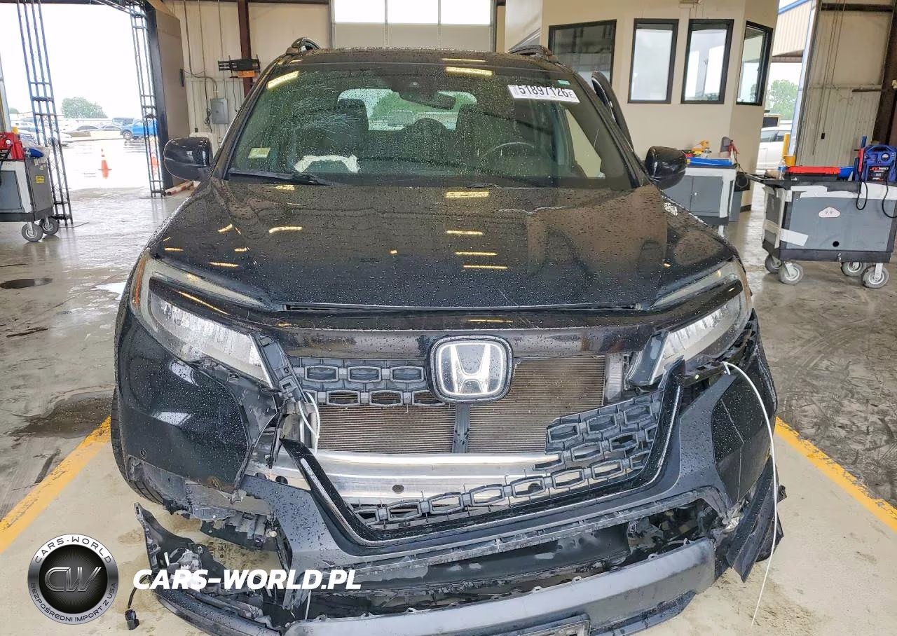 2020 Honda Passport Touring VIN:5FNYF7H92LB004991 - 5