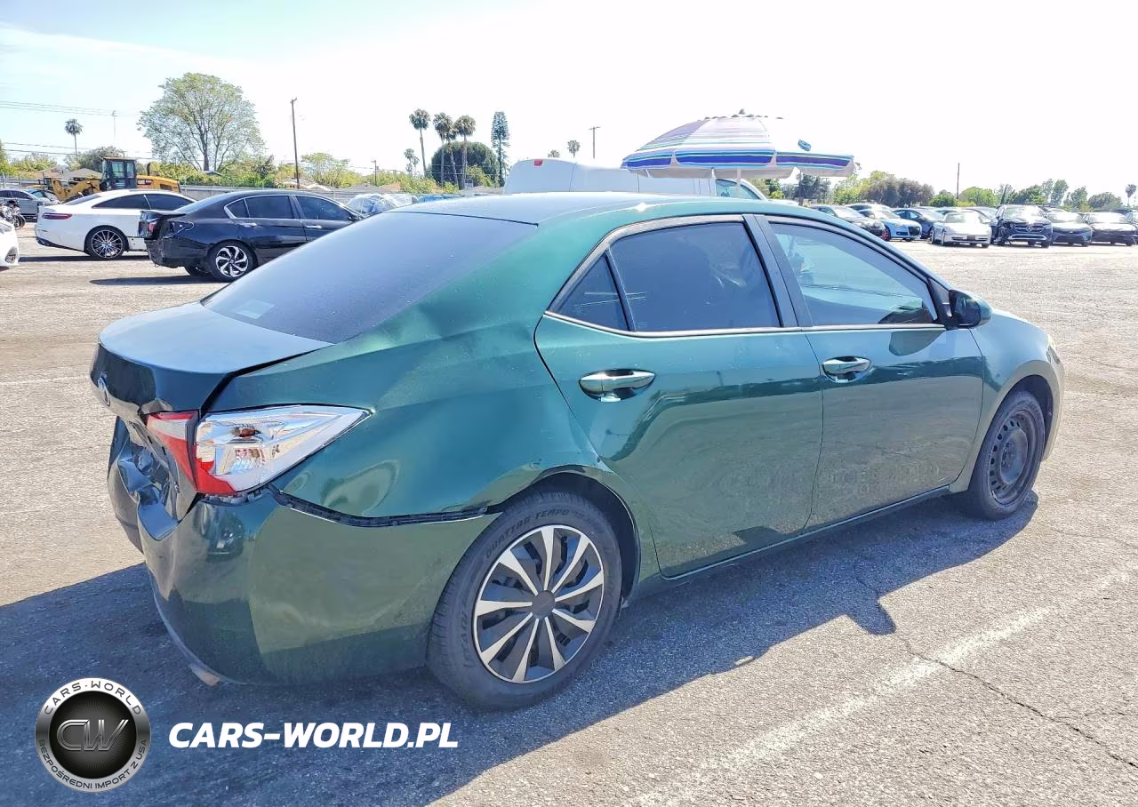 2014 Toyota Corolla Le VIN:5YFBURHEXEP059393 - 3
