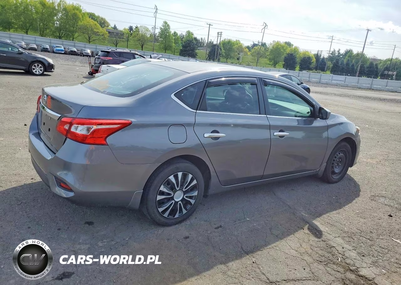 2017 Nissan Sentra S VIN:3N1AB7AP1HY273326 - 3