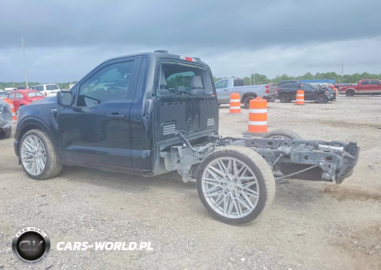 2023 Ford F150 VIN:1FTMF1C55PKF71253 - 2