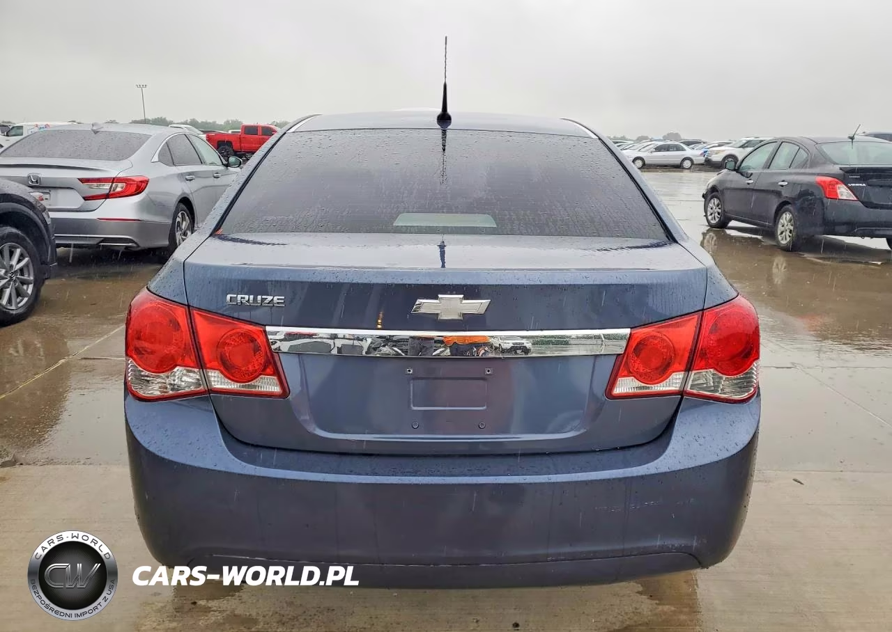 2014 Chevrolet Cruze Ls VIN:1G1PA5SH7E7316398 - 6