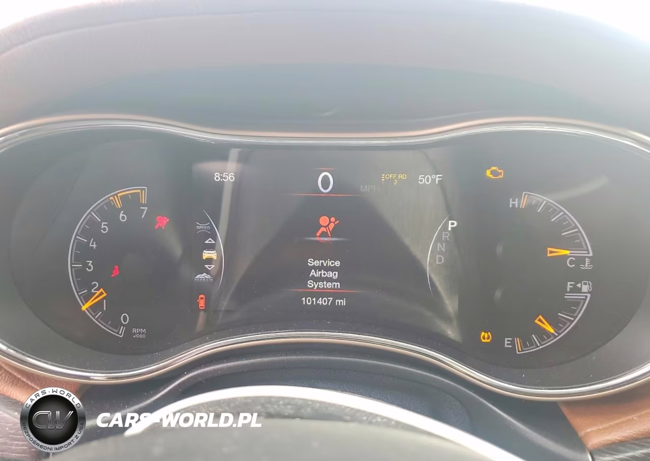 2016 Jeep Grand Cherokee Summit VIN:1C4RJFJTXGC469492 - 10