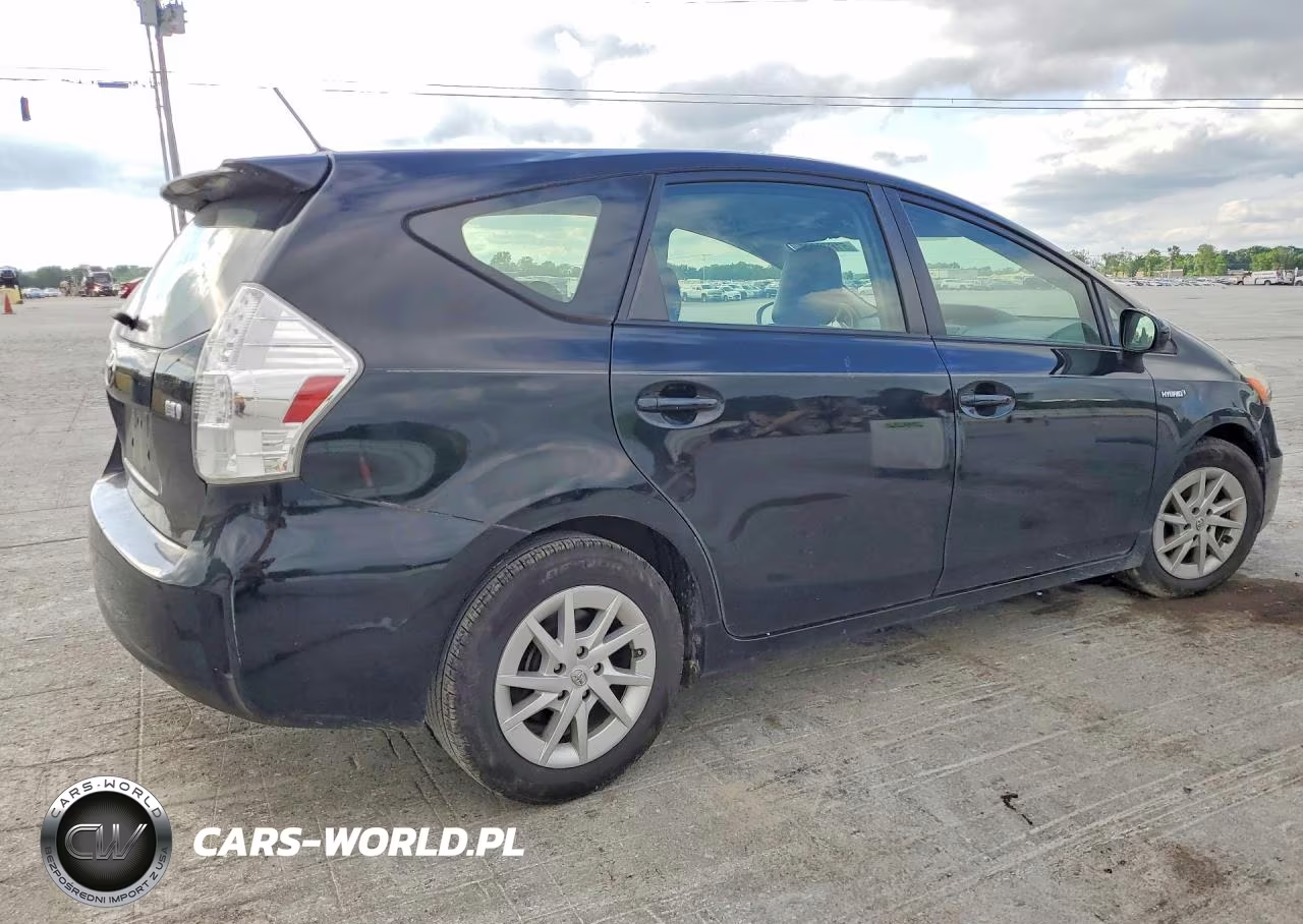 2013 Toyota Prius V Three VIN:JTDZN3EU7D3229141 - 3